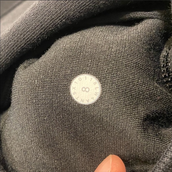 Lululemon Cool & Collected Jacket in Black Size 8 - Picture 6 of 6